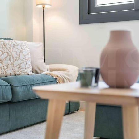 Fresh & Stylish Apartment With Parking By Rems Malaga Bagian luar foto